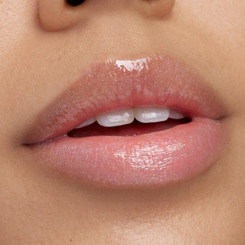 Buzzin' About - Natural Tailored Lip Look