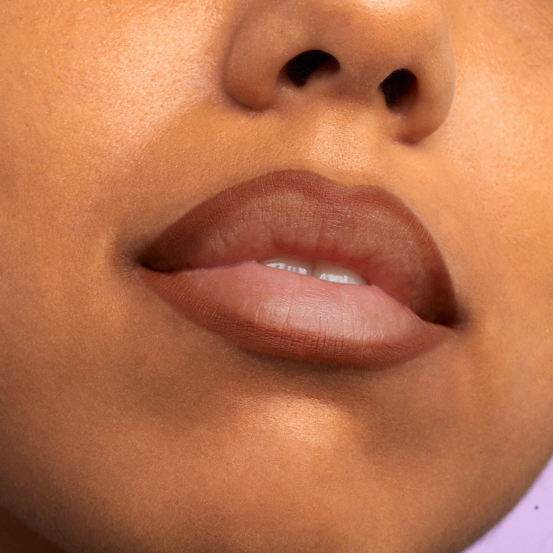 Truth or Bare - Glossy Confident Lip Moment