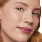 I See the Light - Balanced Tailored Cheek Definition