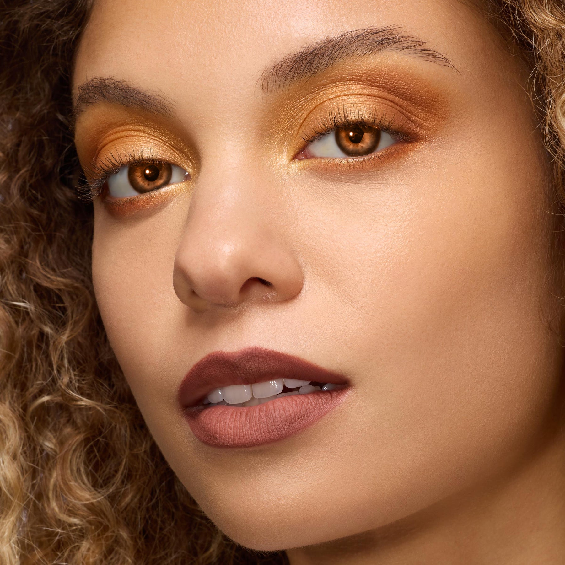 Twilight New Moon x Full Collection - Curated Premium Beauty Essentials