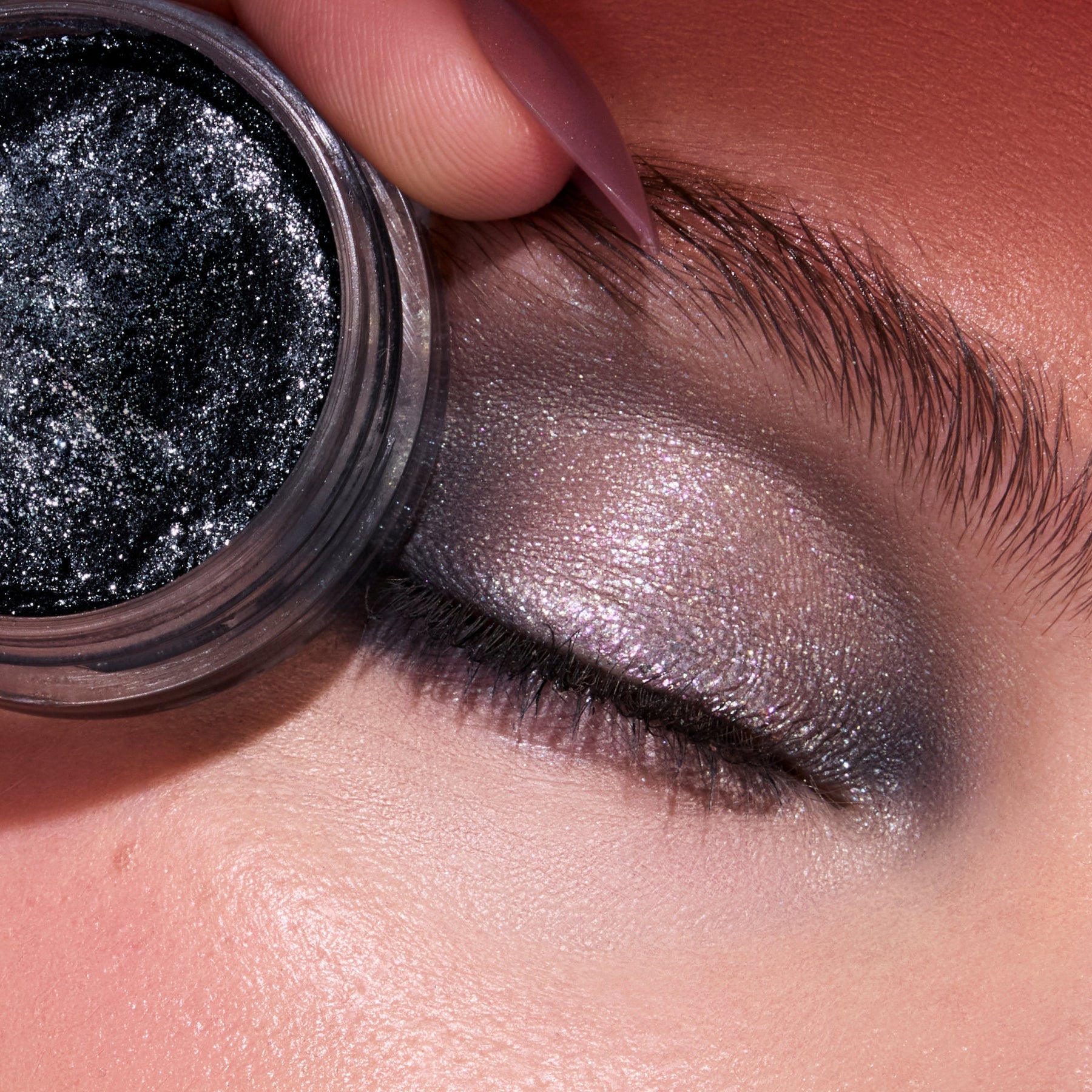 Newborn Army - Luminous Coordinated Eye Blend