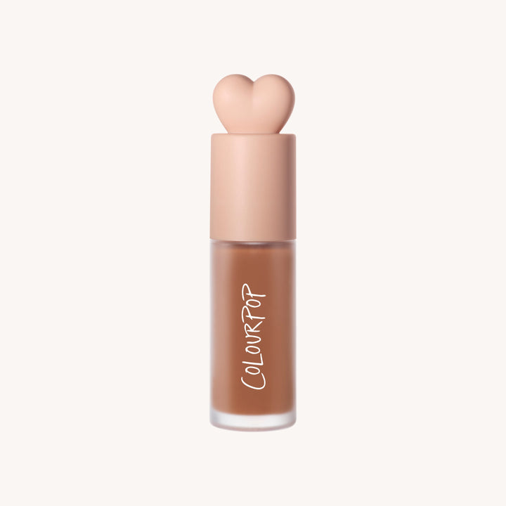Sands Beach - Glossy Signature Cheek Look