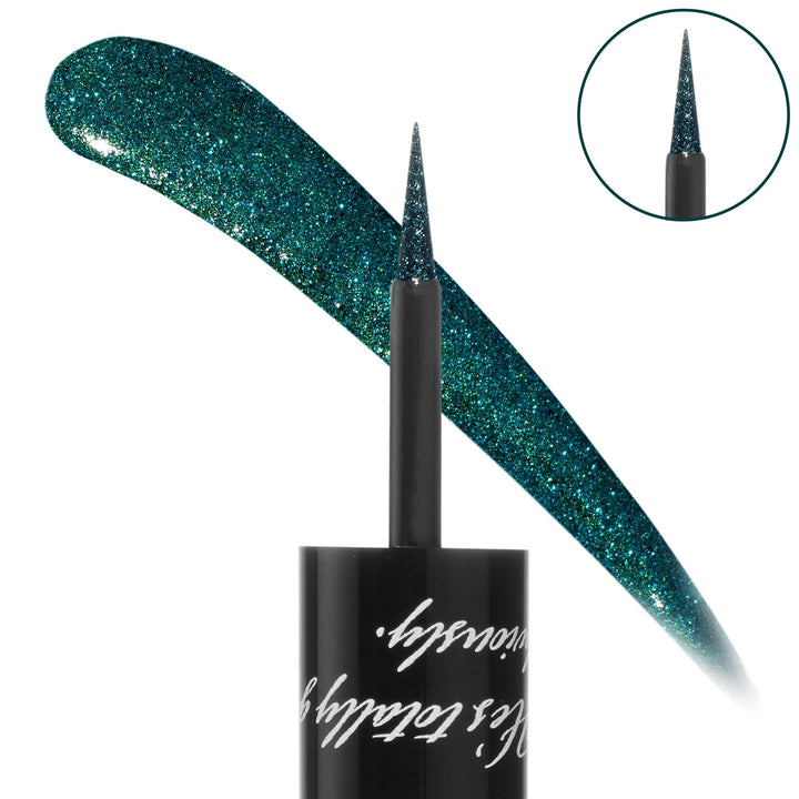 Forever - Creamy Polished Liner Flick