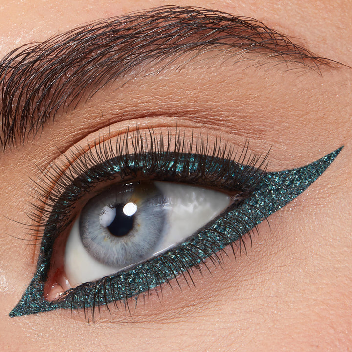 Forever - Creamy Polished Liner Flick