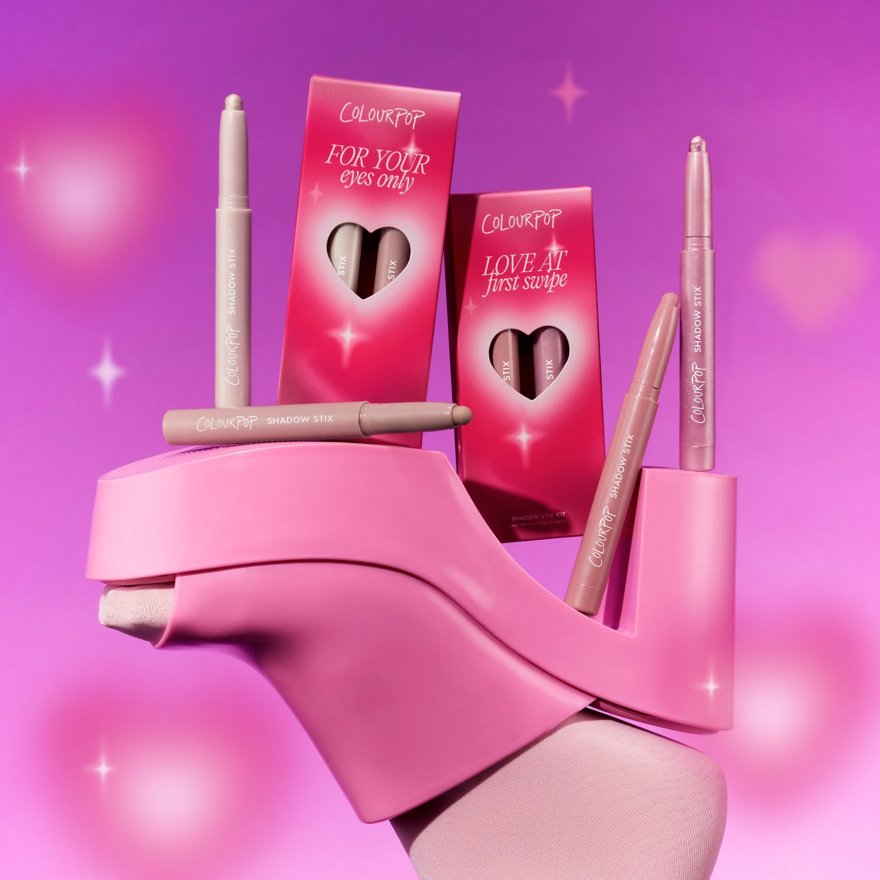 All Eyes On Me - Satin Classic Beauty Showcase