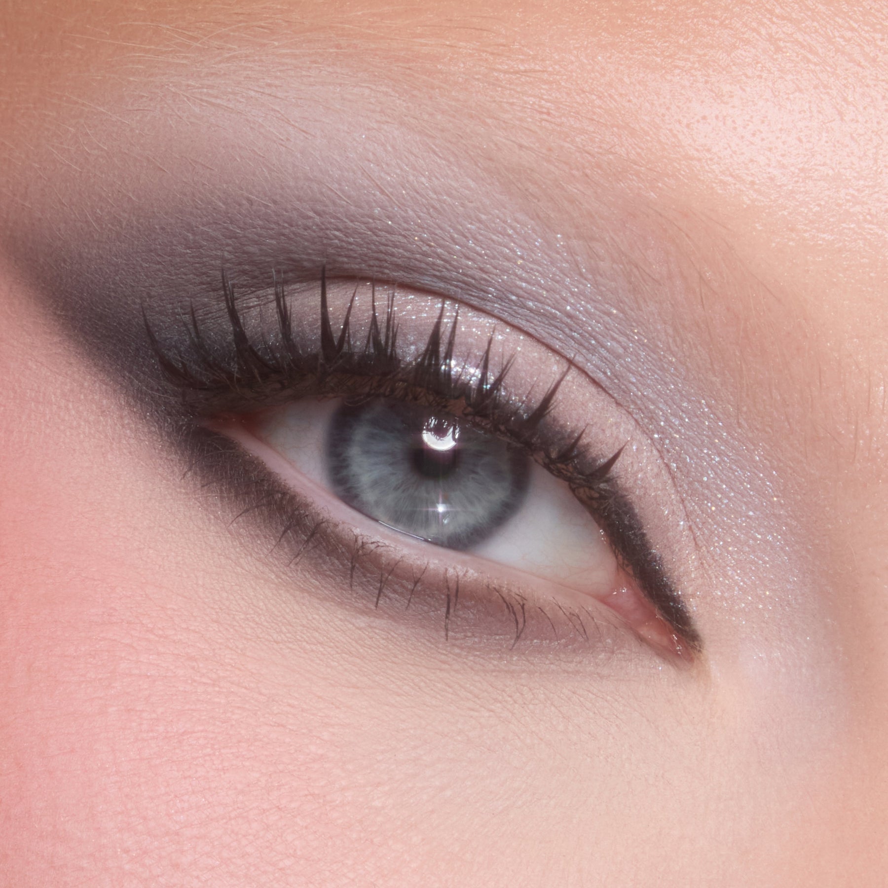 Silver Lining - Radiant Expressive Eye Pick